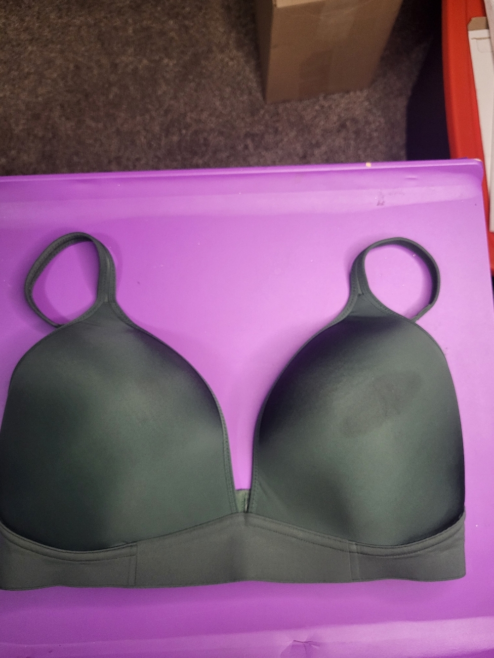 aerie Wireless T-Shirt Bra in Dark Green